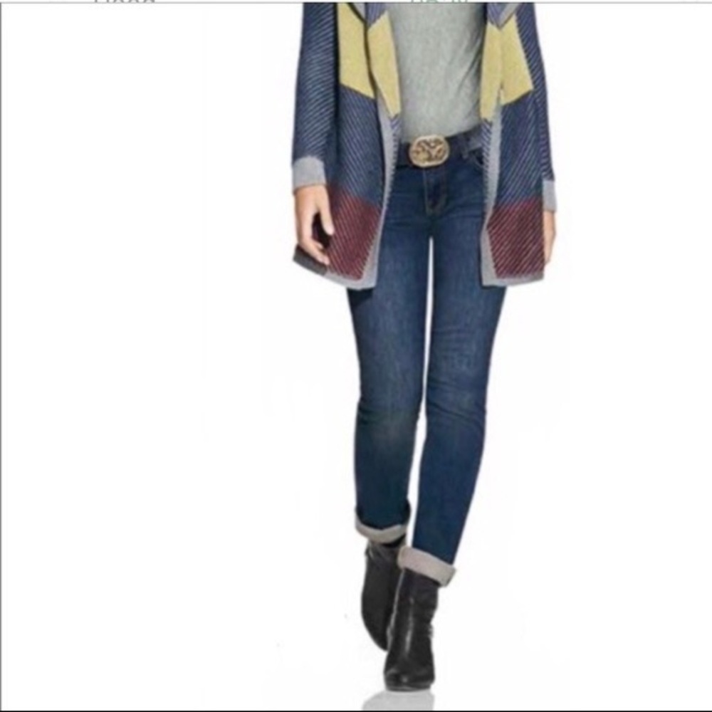 Cabi 514 Blue Moon Inde Straight Leg Jeans